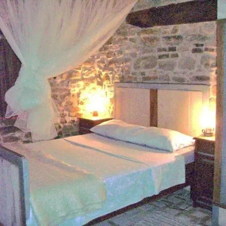 Appartamento Antico Borgo Le Torricelle - Piandimeleto